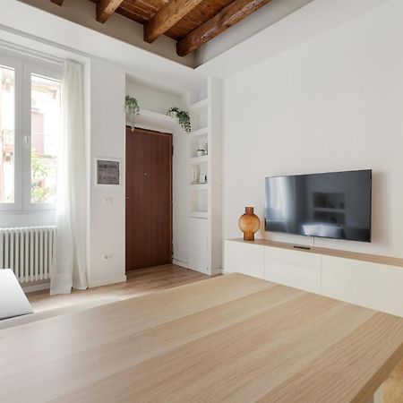 Bright Apartment -Pasteur M1 Milano Exterior foto
